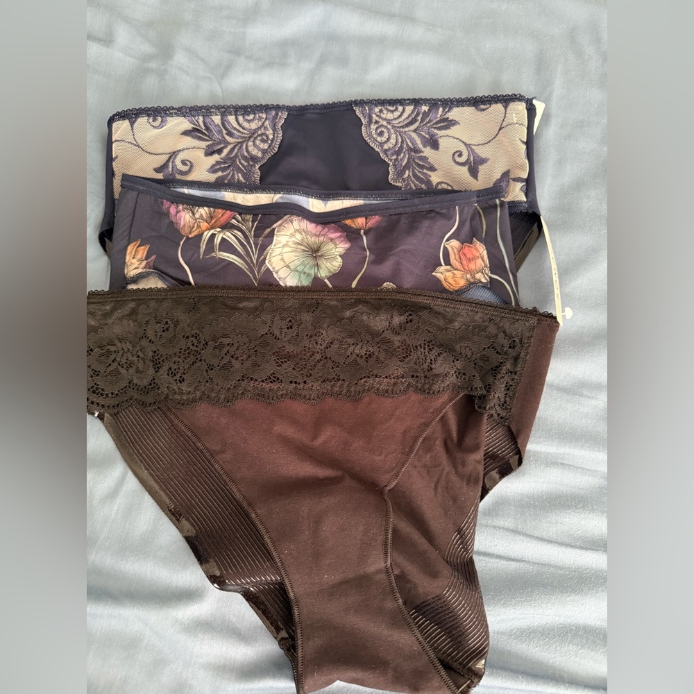 Soma Floral and Lace Panty Collection